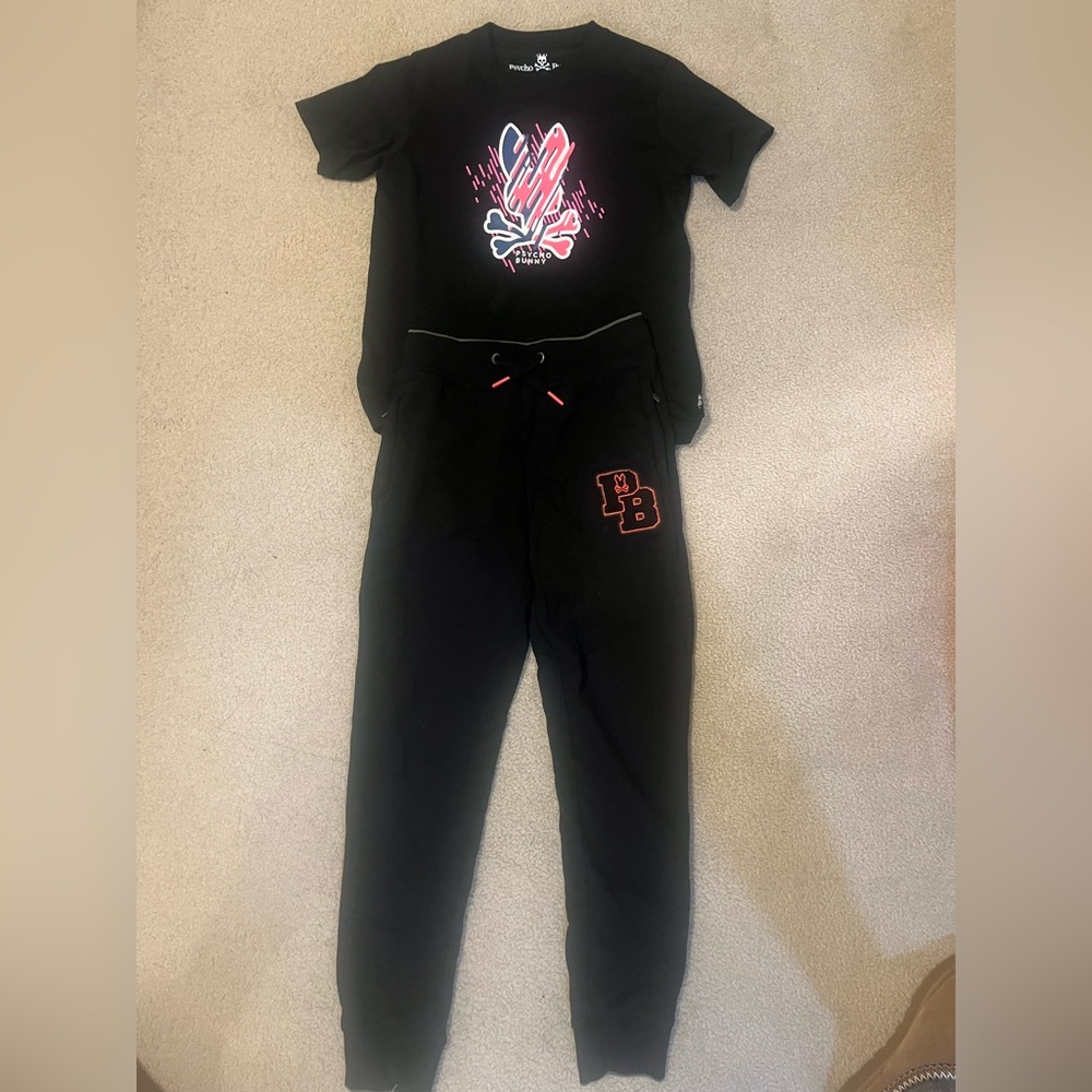 Psycho Bunny kids jogging pants and T shirt